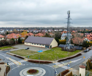 Kontrowersyjny market Dino na Wilanowie