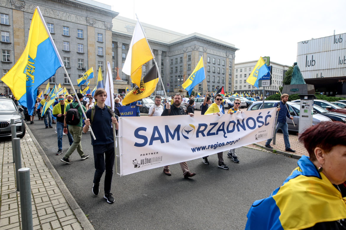 Marsz Autonomii przeszedł ulicami Katowic. Tłumy skandowały jedno hasło!