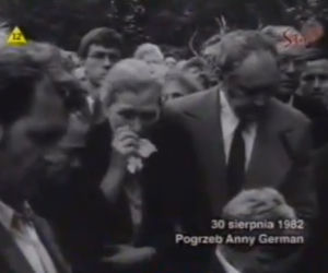 Anna German. Pogrzeb Anny German - fragment programu Taka miłość się nie zdarza