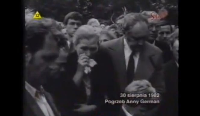 Anna German. Pogrzeb Anny German - fragment programu Taka miłość się nie zdarza