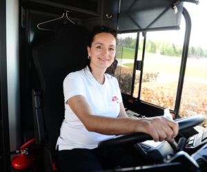 Pachołki latały jak kręgle. Tak wyglądały mistrzostwa kierowców autobusów 