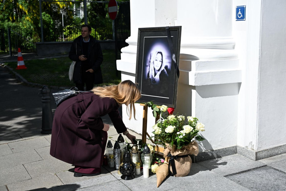 Upamiętnienie brutalnie zaatakowanej pracowniczki UW (8.05.2025)
