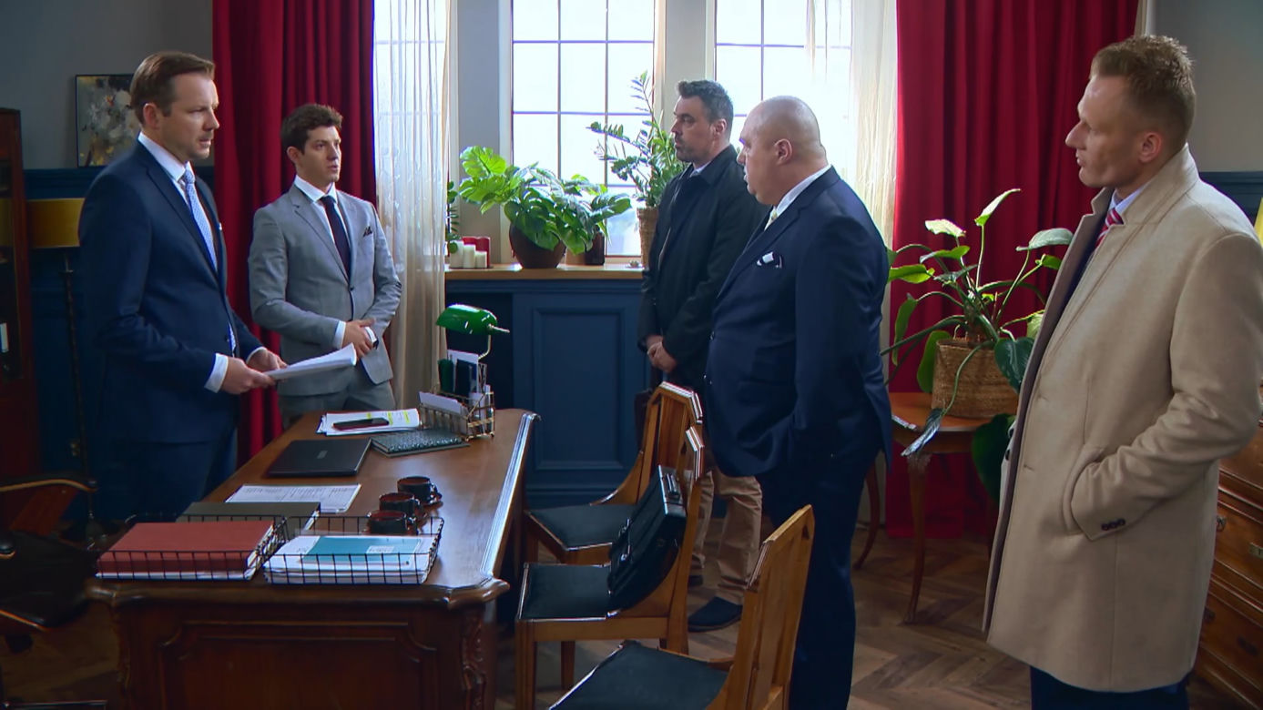 Barwy szczęścia, odc. 2696: Justin (Jasper Sołtysiewicz), Bruno (Lesław Żurek)
