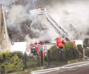 Przez pożar u sąsiadów stracili dom i cały dorobek życia