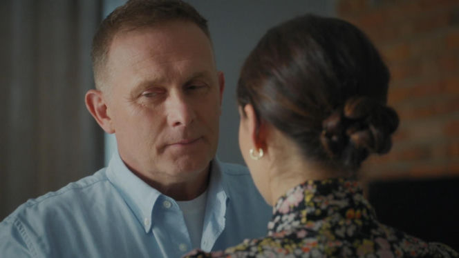 M jak miłość odc. 1920. Artur Rogowski (Robert Moskwa), Joanna (Dominika Sakowicz)