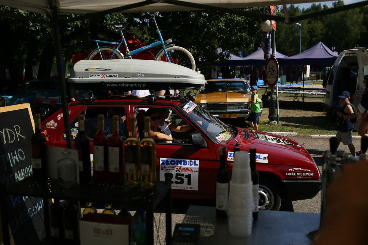 Klasyk Fest 2024. Samochody klasyczne, zabytkowe i motocykle w mysłowickim Parku Słupna