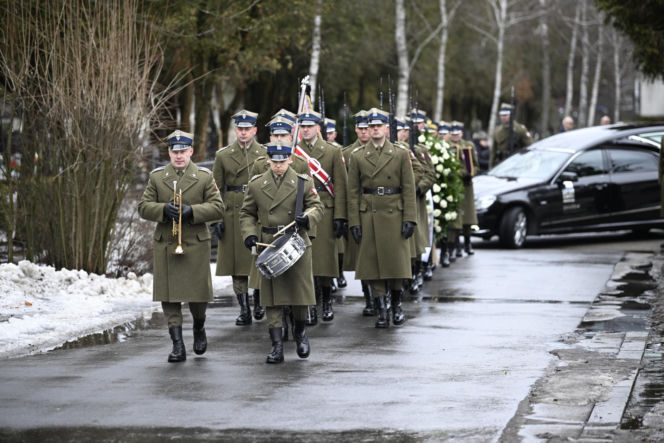 Pogrzeb Edwarda Linde-Lubaszenki