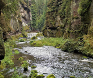 Baśniowy Wąwóz Edmunda znowu dostępny. Tylko 45 km od Polski!