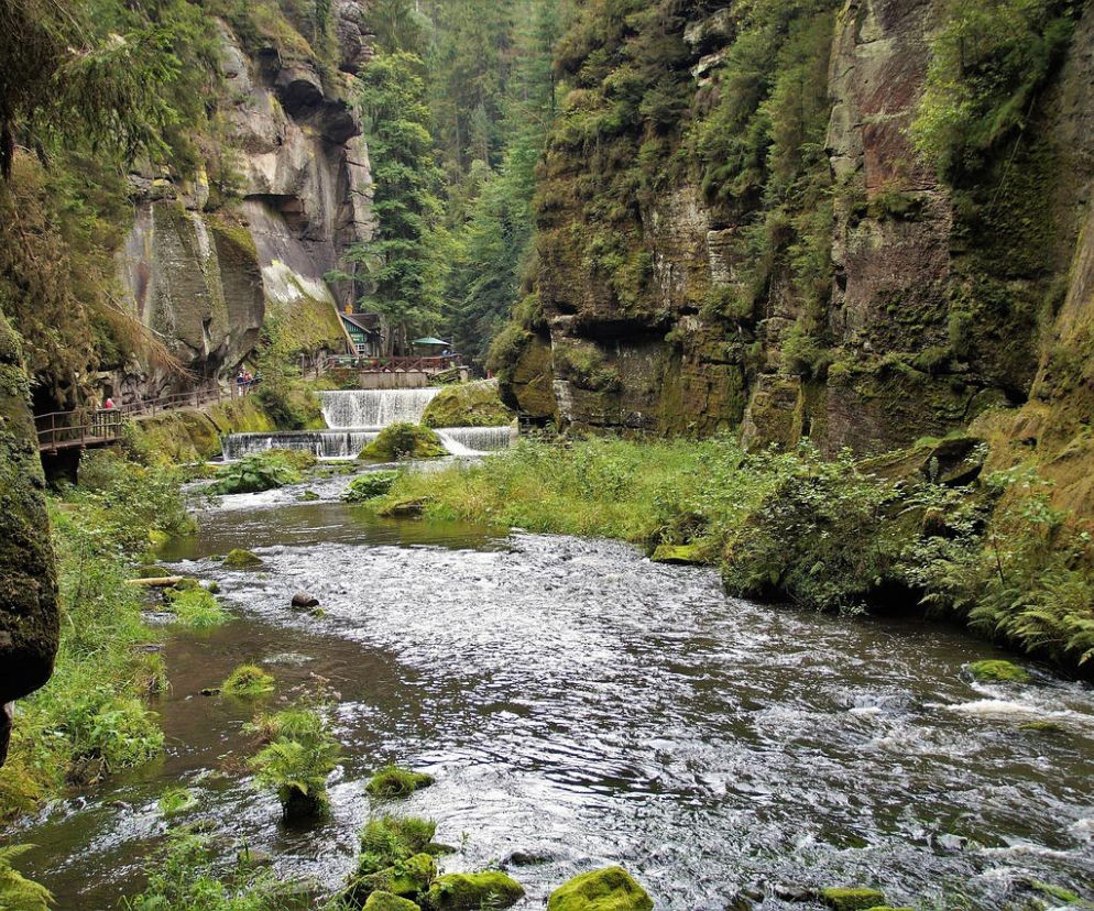 Baśniowy Wąwóz Edmunda znowu dostępny. Tylko 45 km od Polski!