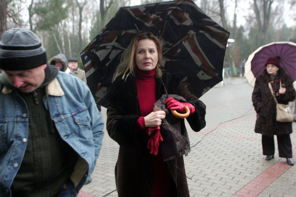 Pogrzeb Hanuszkiewicza. Grażyna Szapołowska