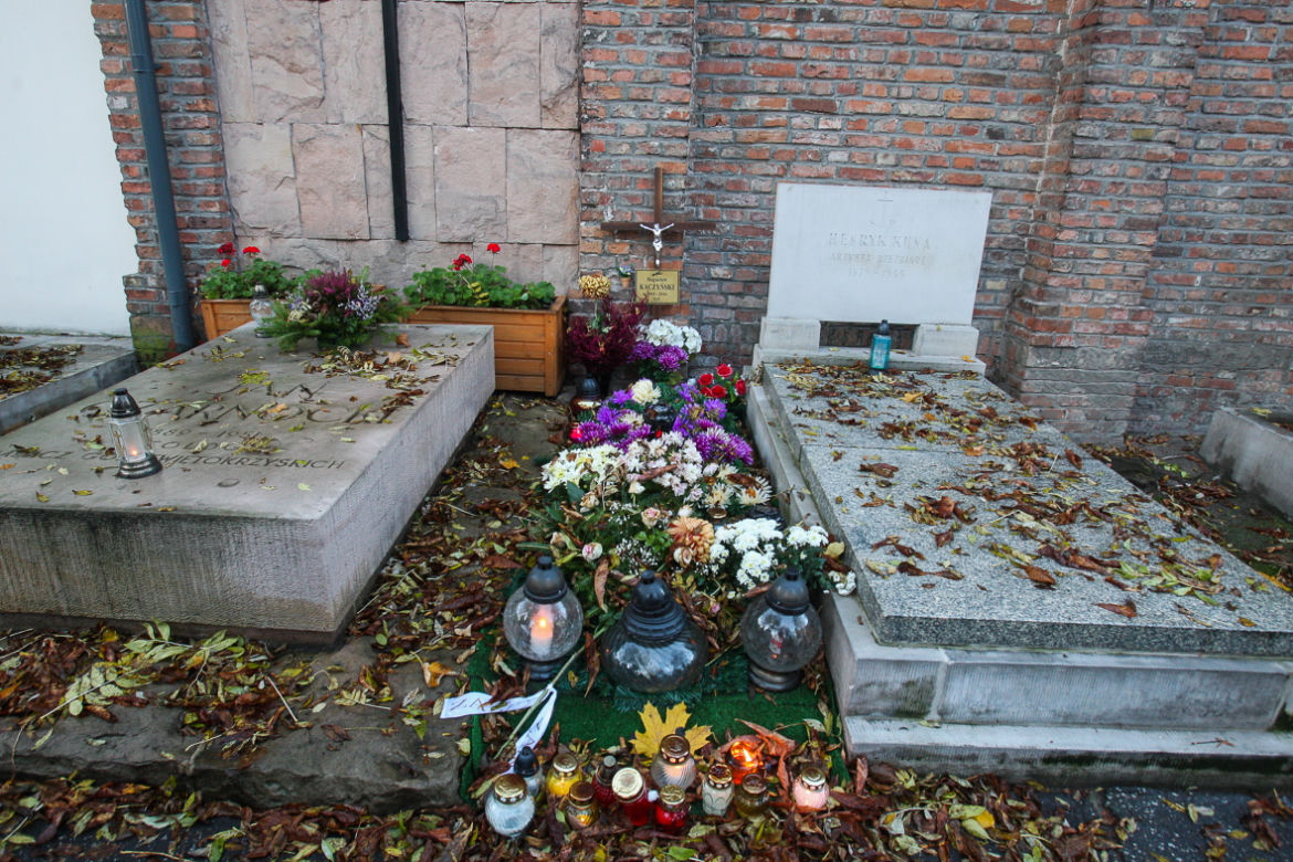 Kaczyński będzie miał grób za 50 000 zł
