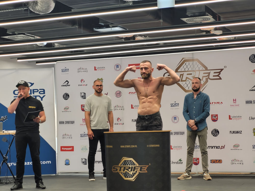 Ważenie i prezentacja zawodników przed Strife MMA Puławy 2022