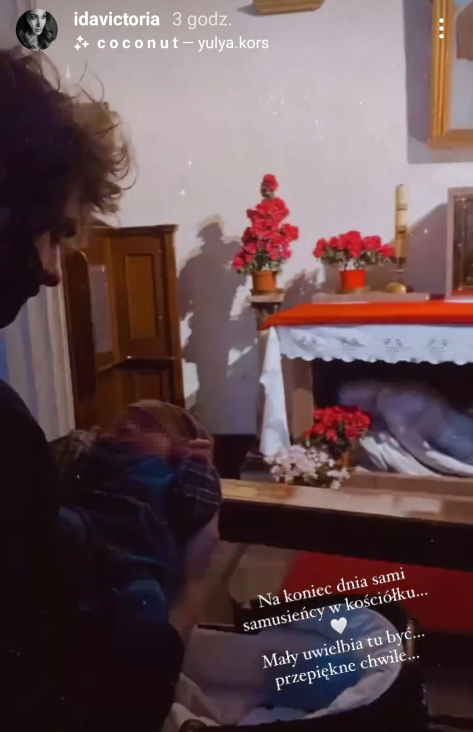 Ida Nowakowska zabrała dziecko do kościoła