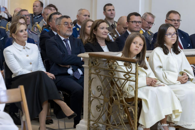 Marta Nawrocka ruszyła w samodzielną podróż do Austrii. Co tam robiła?