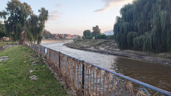 Pękła tama, fala zalała miasto. Dwa lata od koszmaru na Dolnym Śląsku. "Dzieci płakały"