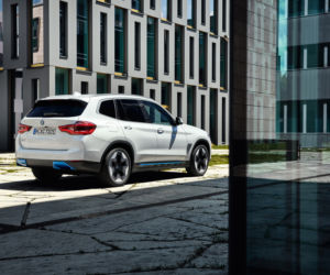 BMW iX3 (2021)