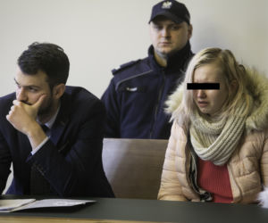 POMOGŁA KOCHANKOWI ZABIĆ SYNA.