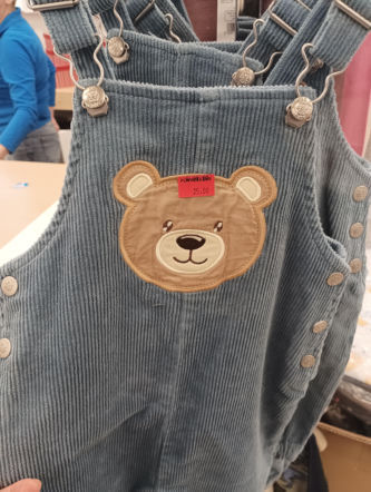 Wyprzedaż w Pepco - ogrodniczki dla dziecka