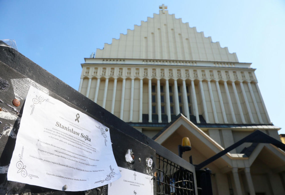 Pogrzeb Stanisława Soyki. Muzyka żegnają tłumy