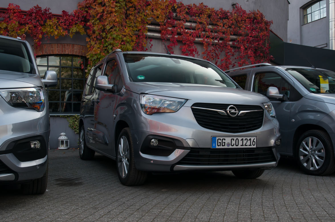 Opel Combo Life 1.5 diesel 131 KM M6