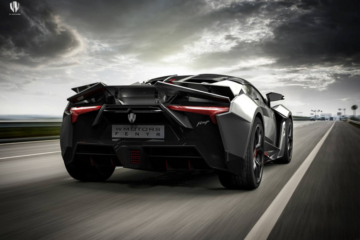 W Motors Fenyr SuperSport