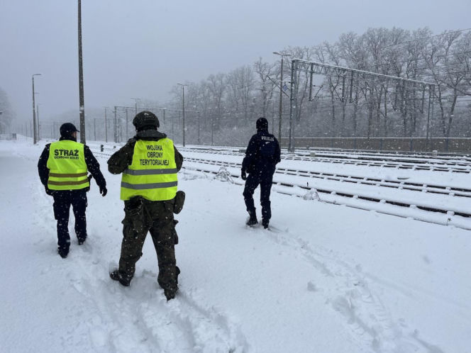 Operacja „TOR” w Małopolsce. Wzmożone patrole na torach po aktach dywersji
