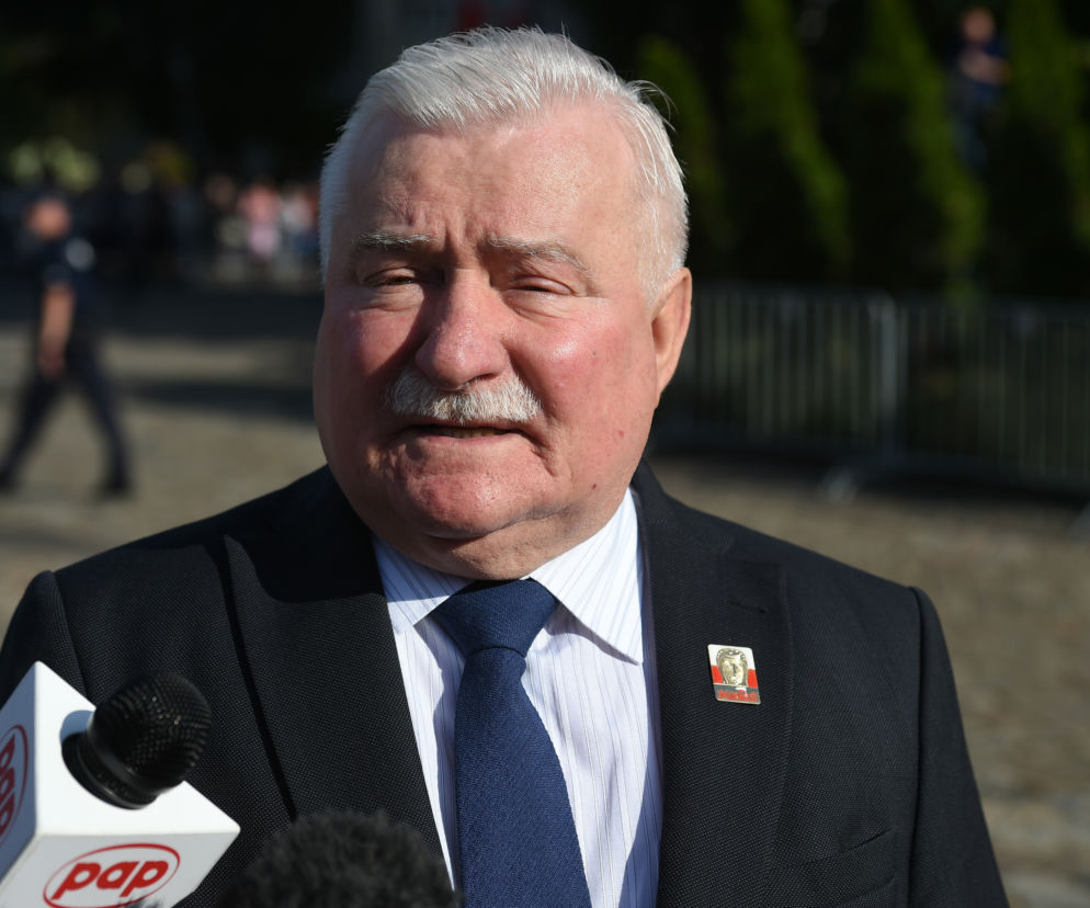 Lecha Wałęsa modli się za wnuczkę.