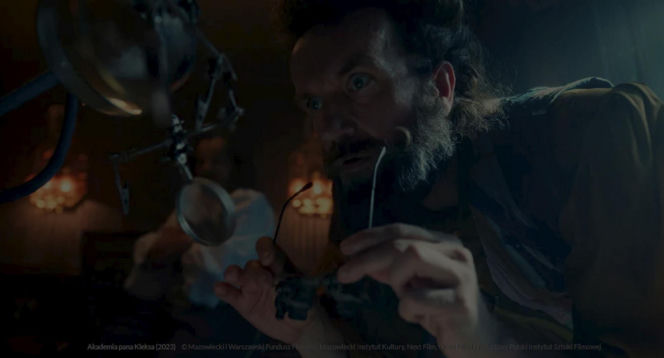 W święta nie tylko kolędy. Telewizyjne hity na Boże Narodzenie. "Znachor" kontra "Superman"