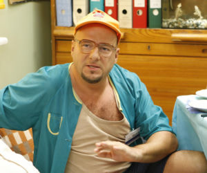 W serialu grali m.in. Anna Przybylska, Katarzyna Cichopek, Joanna Koroniewska, Krzysztof Kowalewski, Hanna Śleszyńska, Paweł Wawrzecki i Piotr Gąsowski.