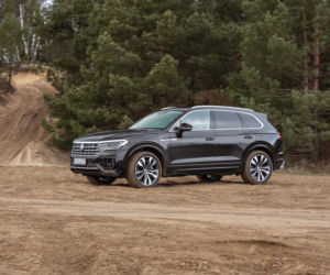Volkswagen Touareg R Line 4.0 V8 TDI 422 KM