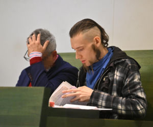 Skazany za zabójstwo matki znów walczy o wolność. Jeden z jego wniosków ma 72 strony