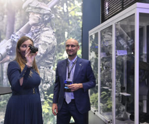 Magdalena Sobkowiak-Czarnecka podczas Warszawskich Targów Obronnych w Expo XXI