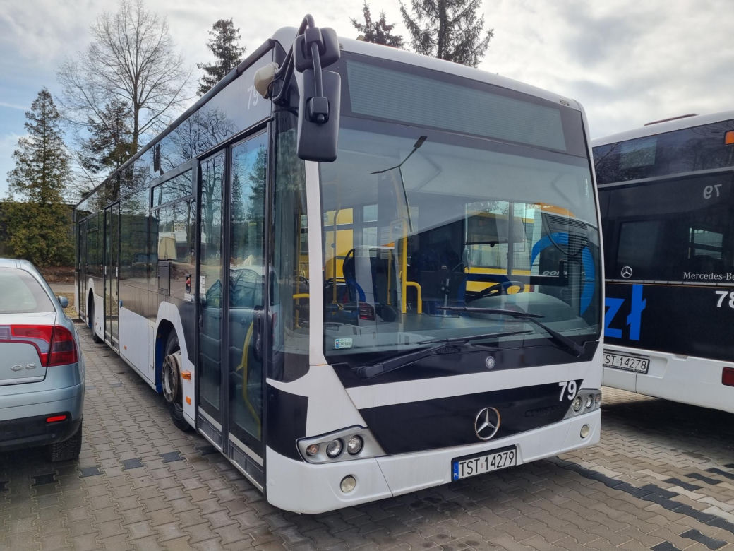 ZEC Starachowice sprzedaje 10 Mercedesów. Drugi przetarg niższa cena