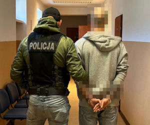 Nielegalny handel nieopodal Słupska. Nerwowe zachowanie zdradziło 29-latka