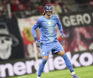 Kamil Grabara spotykał się z Polą Lis. Kim jest jego nowa ukochana?