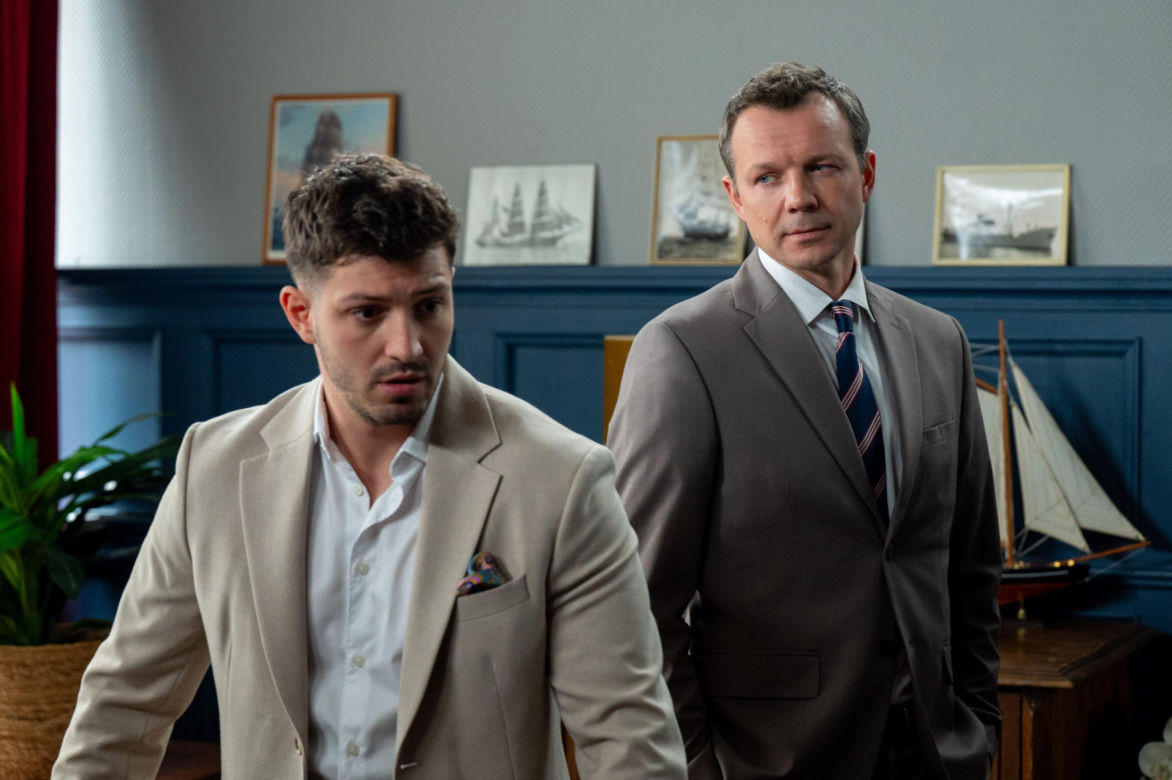 Barwy szczęścia, odcinek 3246: Justin (Jasper Sołtysiewicz), Bruno (Lesław Żurek)