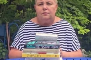 Dorota Wellman w blond włosach