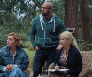 M jak miłość, odcinek 1559, Ula (Iga Krefft), Sonia (Barbara Wypych), Marzenka (Olga Szomańska), Andrzejek (Tomasz Oświeciński)