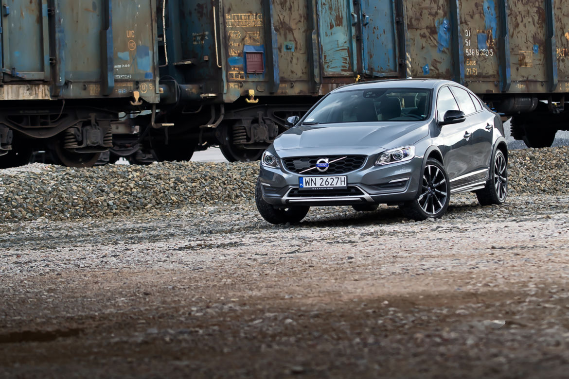 Volvo S60 Cross Country D4 AWD Summum