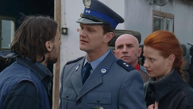 Kultowa polska komedia wreszcie dostępna za darmo. Gdzie obejrzeć Kilera bez subskrypcji i płacenia? 