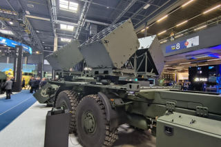 Modułowy System Minowania Narzutowego na podwoziu Tatra. Polski i czeski przemysł zbrojeniowy prezentują wspólny produkt eksportowy