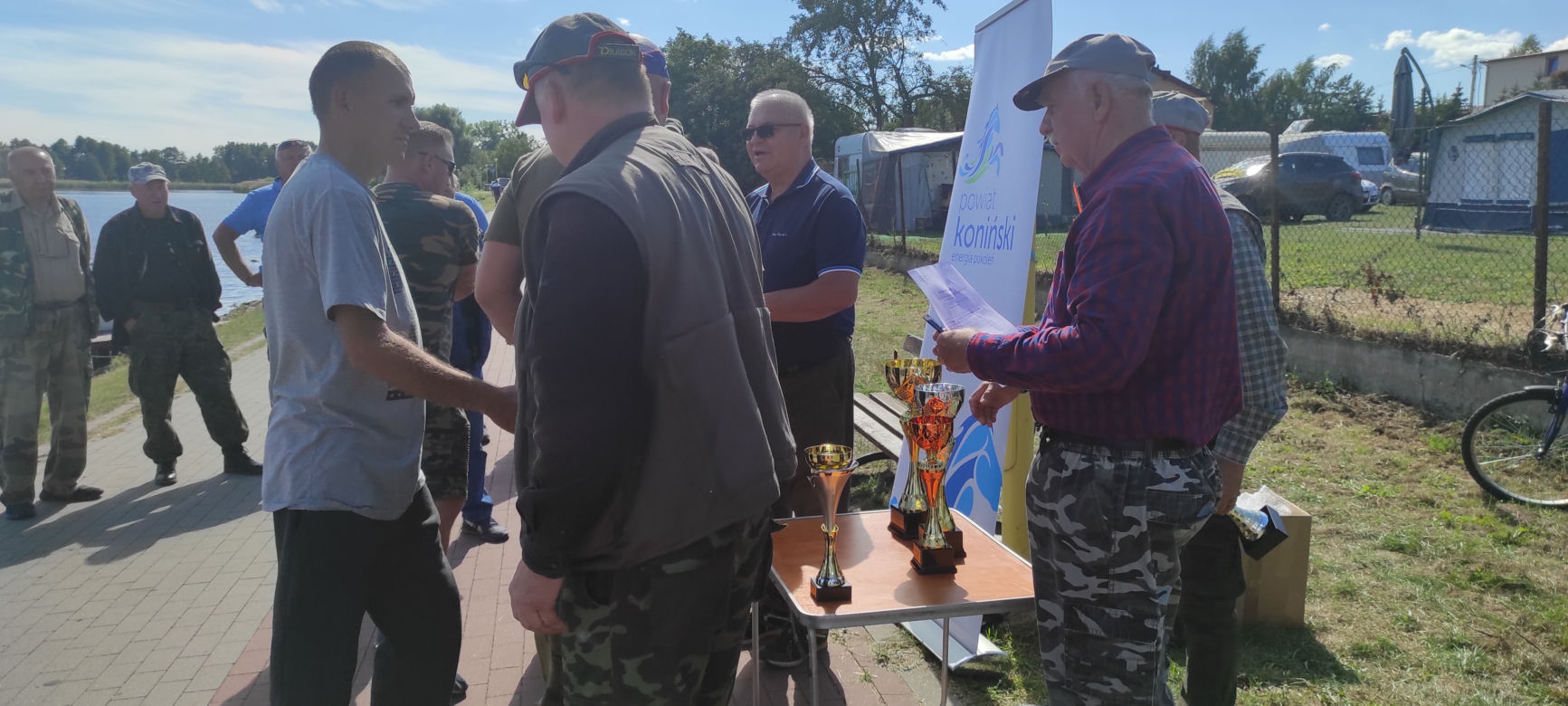 Zawody wędkarskie nad Jeziorem Ślesińskim