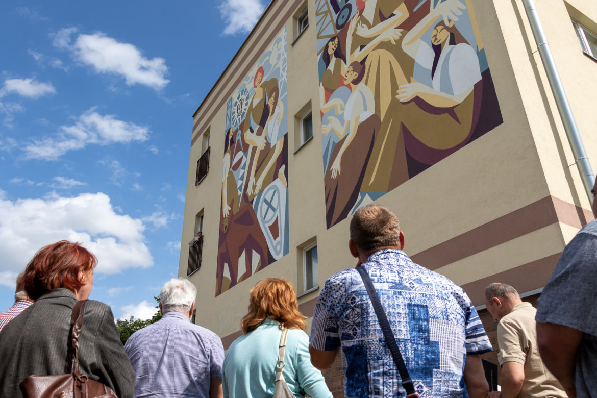 Mural przy ul. Wojciechowskiego 15