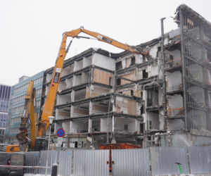 Rozbiórka słynnego budynku UW na Mokotowie