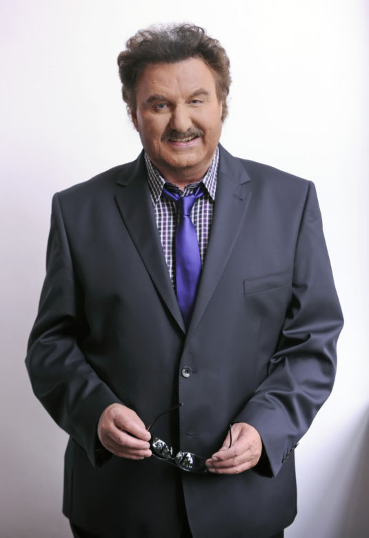 KRZYSZTOF KRAWCZYK