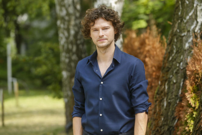 Zaczynał jako zbuntowany nastolatek w hicie kinowym. Tak dziś wygląda Mateusz Kościukiewicz