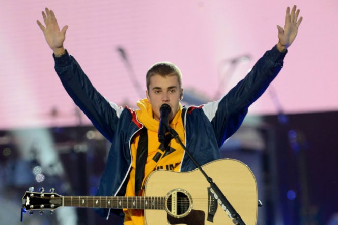 Czy Justin Bieber umie śpiewać? Ten filmik daje ostateczną odpowiedź