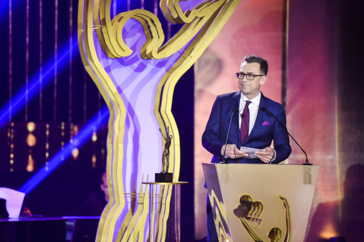 Maciej Orłoś pokazał klatę na wakacjach