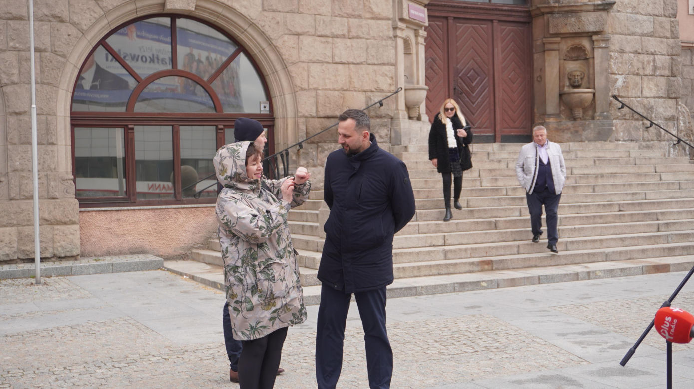 Robert Szewczyk nowym prezydentem Olsztyna. „To będzie uśmiechnięte miasto” [ZDJĘCIA]
