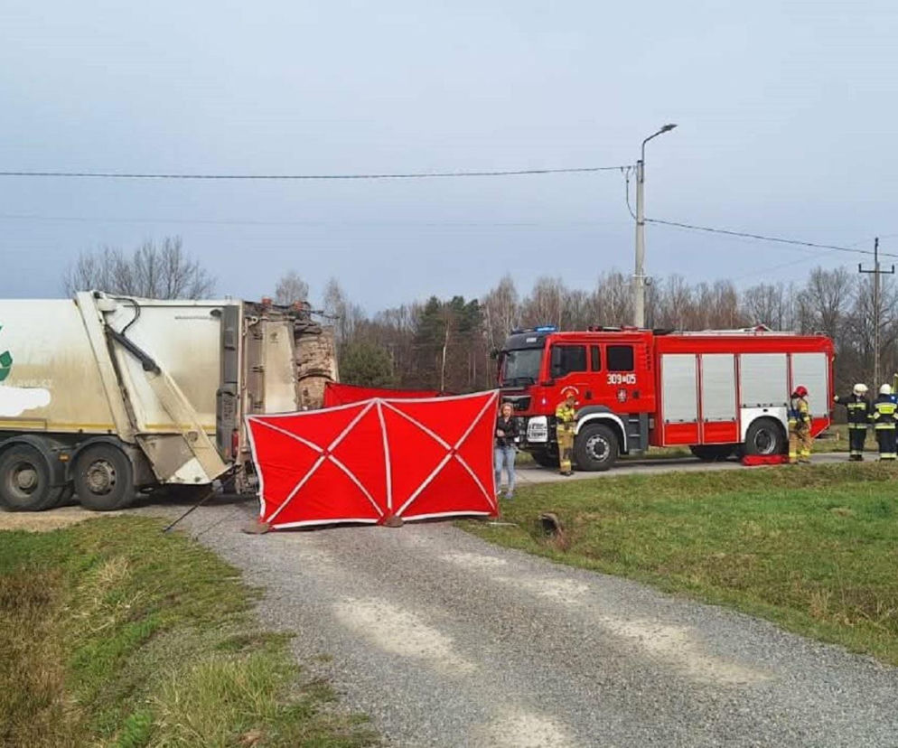 Tragiczny wypadek w miejscowości Lechów. Śmieciarka potrąciła 40-latka 
